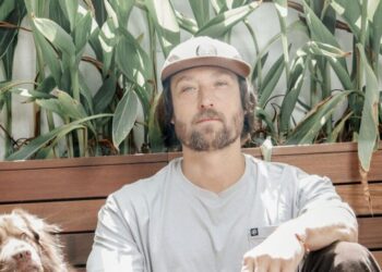 ‘We were just being ripped off’: Musicians lost thousands after AI bootleggers stole their song