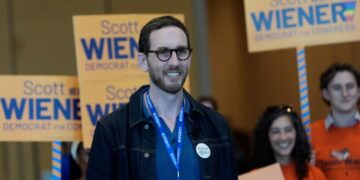 What the primary chaos says about California Democrats