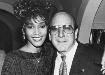Clive Davis, mogul who nurtured musicians from Janis Joplin to Whitney Houston, dies at 94