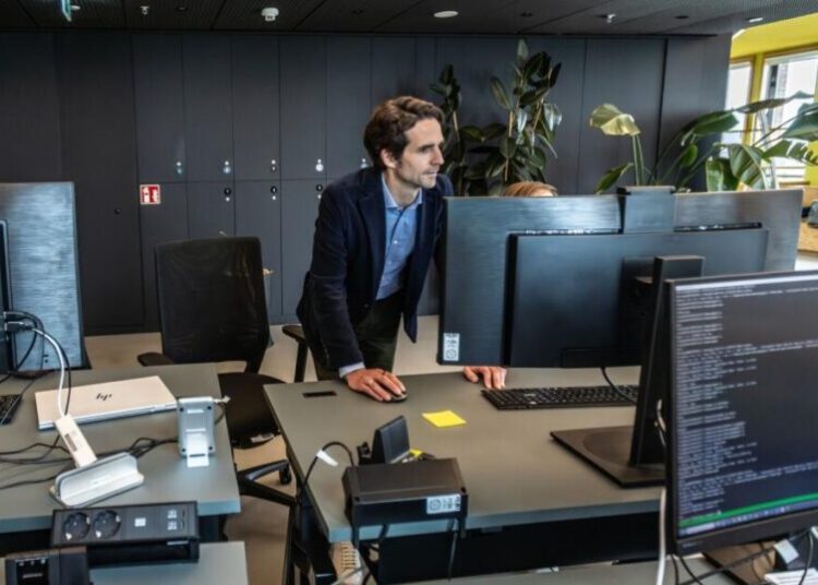 AI shakes up big law, threatening the billable hour