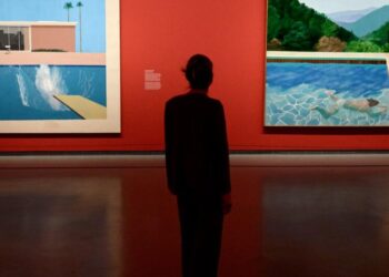 5 essential David Hockney artworks that capture his glimmering Los Angeles