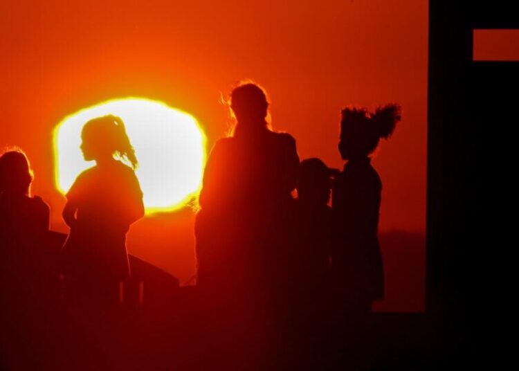 Emergency room visits during heat waves available to the public in ‘near-real time’ in L.A. County