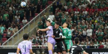 Goalkeeper Raúl Rangel’s elite play and South Korea’s mistake help Mexico advance