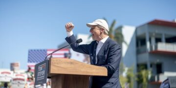 The enemy of my enemy is a billionaire. Get over it