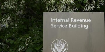 A watchdog report flags security risks in the IRS-ICE taxpayer data-sharing deal