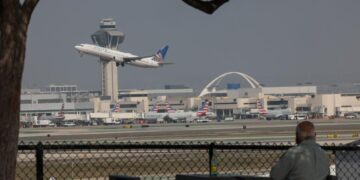 Skydiver reported near LAX, conjuring memories of ‘jetpack man’