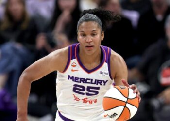 Alyssa Thomas’ flagrant foul on Caitlin Clark has been ‘blown out of proportion,’ says WNBA legend