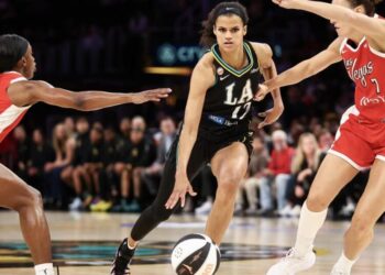 Poor shooting sinks Sparks in loss to Aces