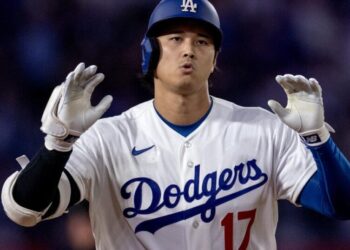 Shohei Ohtani and Justin Wrobleski team up to lead Dodgers over Rays