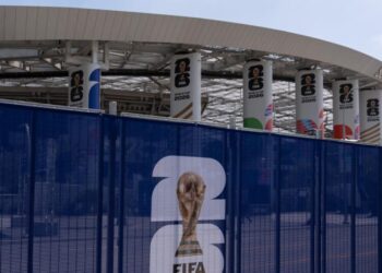 SoFi Stadium workers union announces labor deal, averting strike during World Cup
