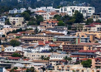 Rent-hike ban to protect fire victims ends despite gouging concerns