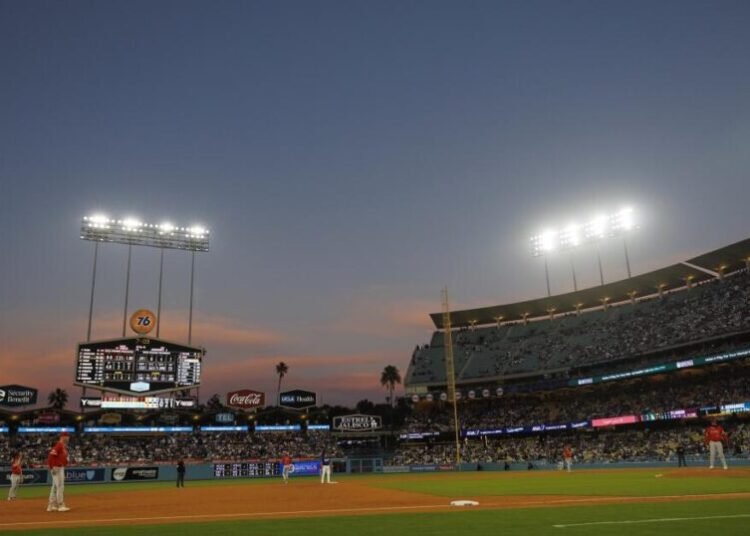 There might be one advantage to climate change: More home runs at Dodger Stadium