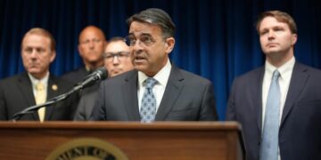 Federal prosecutors charge 15 people it says impeded agents during Minnesota immigration crackdown