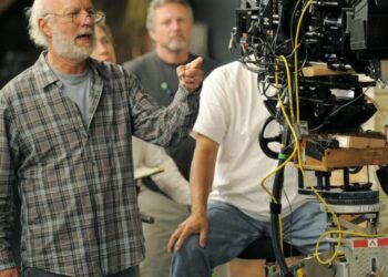 Sitcom mastermind James Burrows made TV feel like family