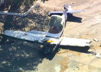 Plane slides off runway in San Fernando Valley after landing gear fails, officials say