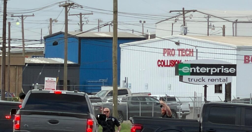 Suspect dead after West Texas shooting kills 1 and injures at least 9 others