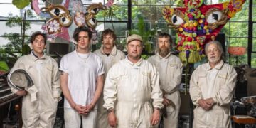 Modest Mouse deals with death and breathes life into a new album that ‘actually is ours’