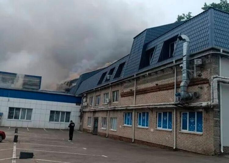Ukrainian drones set a Moscow refinery ablaze in a major attack on the Russian capital