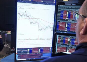 Stocks slump as Big Tech sinks and a strong May jobs report boosts odds for higher interest rates