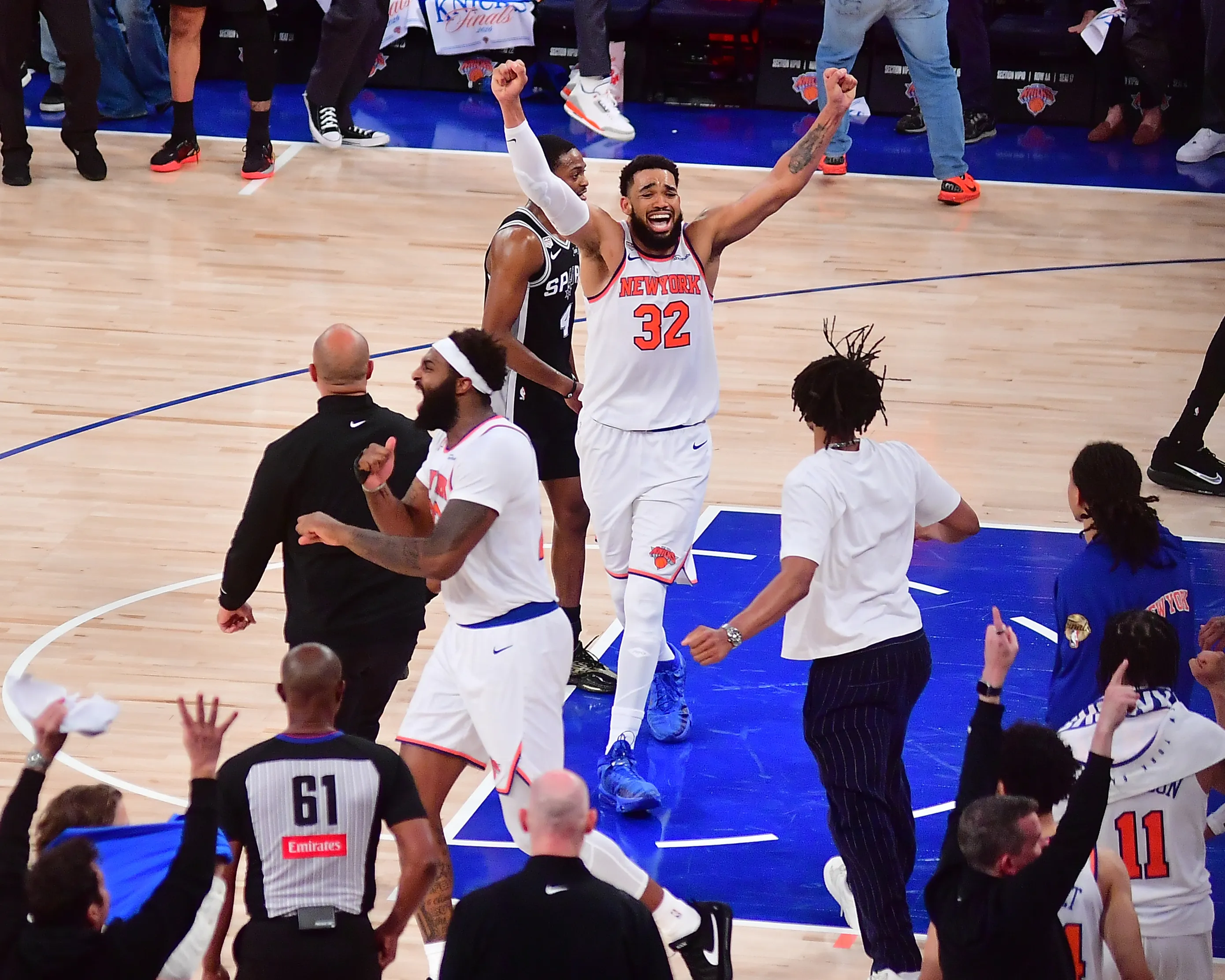 Karl-Anthony Towns (New York Knicks #32) celebrates with his teammates after winning Game 4 of the 2026 NBA Finals.