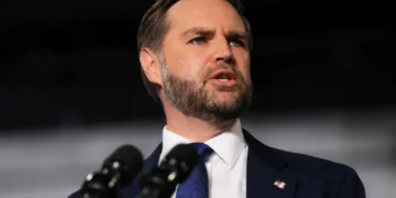 ​​Vance team in panic that doomsday scenario will end White House dreams: expert