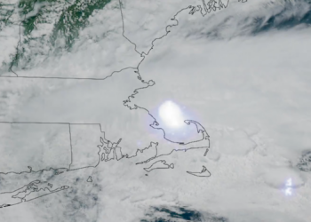 A Meteor Exploded Above New England With the Force of 300 Tons of TNT. Here’s What It Looked Like.