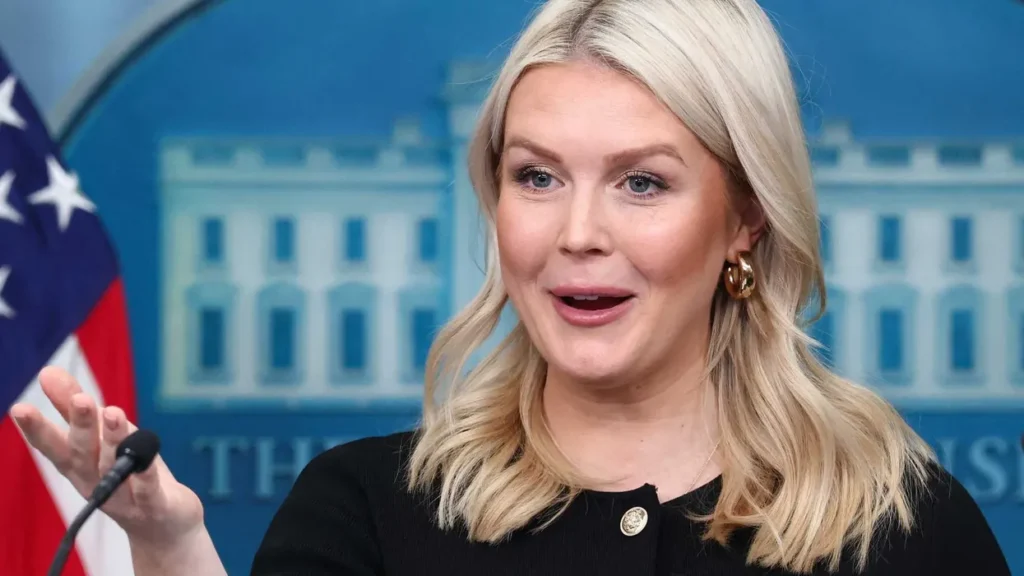 Karoline Leavitt scorched by onlookers over ‘mystery’ Reflecting Pool claim