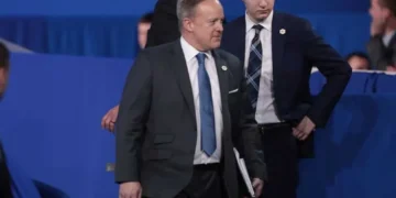 ‘I’m not crying!’ Sparks fly as Sean Spicer told to ‘go serve in Iran’ after defending war