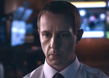 Jeremy Strong as Mark Zuckerberg in ‘The Social Reckoning’ Brings Out the Sick Burns: ‘Going to Clean Up at the Razzies’