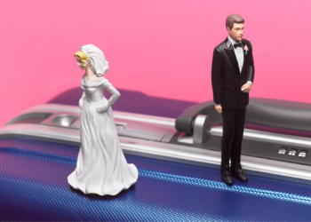 ‘Blindside Divorces’ Are on the Rise. Why Are So Many People Caught Off Guard?