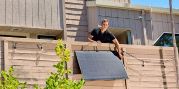 Plug-In Solar Panels Are Starting to Sprout in U.S. Backyards