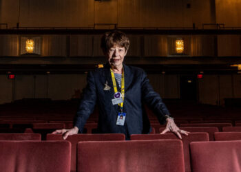 Trump Gutted the Kennedy Center. A Tour Guide Wants You to See It Anyway.