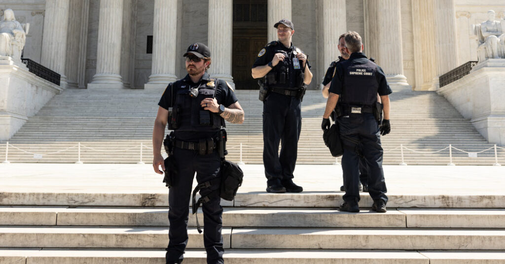 With Threats Rising, Supreme Court Asks Congress to Increase Security Funds