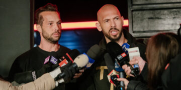 The Tate Brothers, in Federal Custody, Watch Their Political Backers Go Quiet