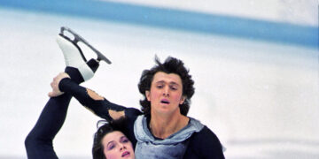 Artur Dmitriev, Two-Time Olympic Pairs Skating Champion, Dies at 58