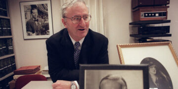 Robert Kimball, Who Helped Uncover a Trove of Broadway History, Dies at 86
