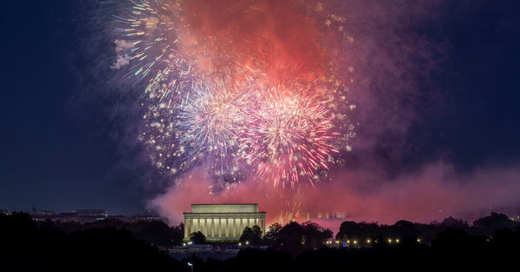 Bombs Bursting in Air Means Hours of Smoke and Confused Dogs in D.C.