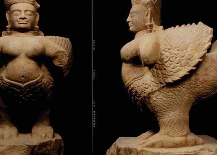 New York Gallery Surrenders
  
20 Artifacts Thought Looted From Cambodia
