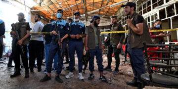 Bomb Explodes at Damascus Cafe, Killing at Least 6