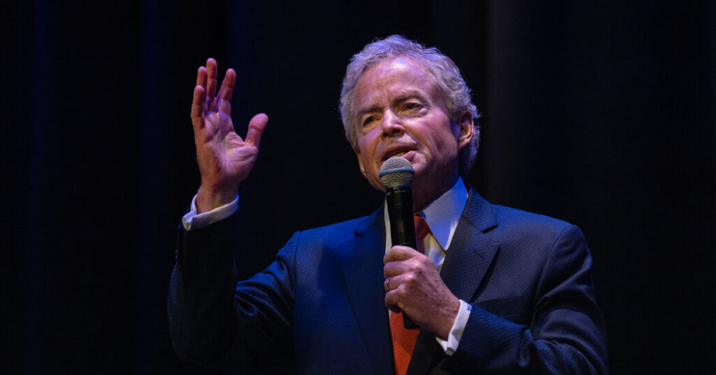Texas Governor Appoints Former Hard Right Critic to Key Post