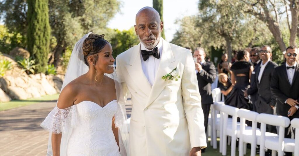 He Wrote Hollywood Love Stories. It Took 12 Years to Finish His Own.
