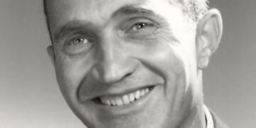 Stanley M. Gartler, Pioneer in Cancer Research, Dies at 102