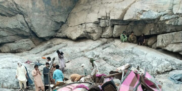 Bus Plunges 70 Feet Into a Ravine in Pakistan, Killing 40