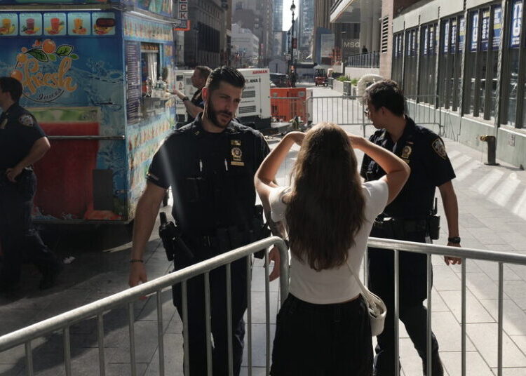 What to Know About Getting Around Town on Swift’s Wedding Day