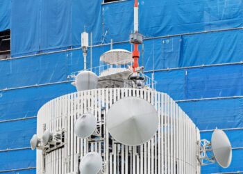 We Didn’t Build the Atomic Bomb This Way