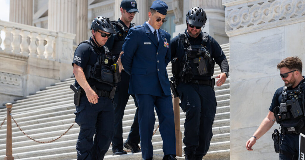Air Force Detains Officer Who Called for Trump’s Impeachment at Capitol