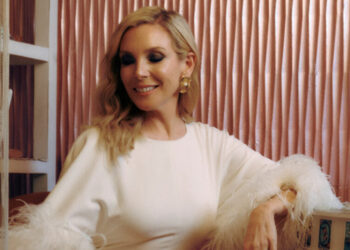 June Diane Raphael Lends a Hand on ‘Elle’