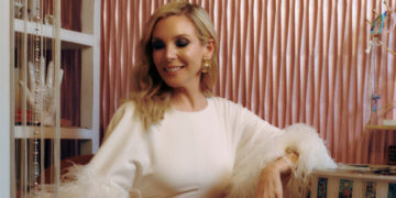 June Diane Raphael Lends a Hand on ‘Elle’