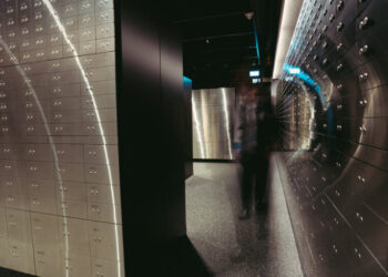 Vault Businesses Now Let You Store Diamonds and Dine Too