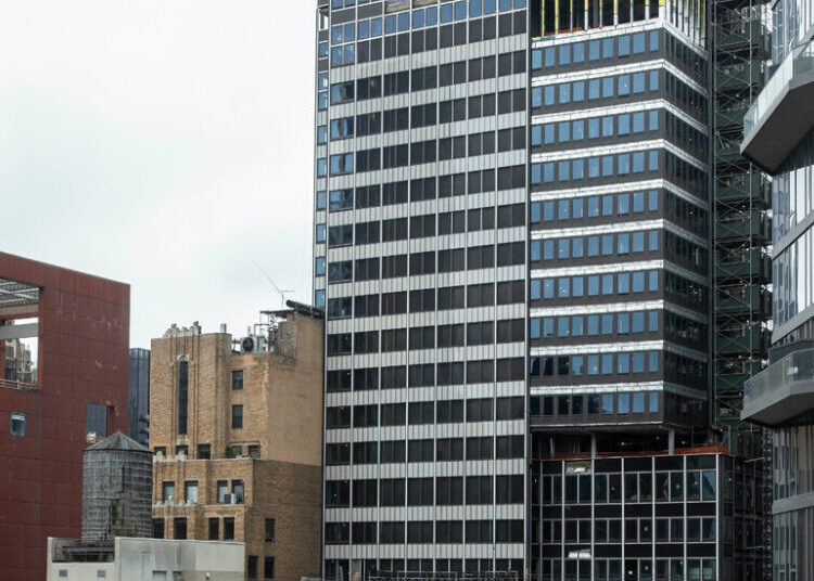 ‘A Typical Construction Mishap,’
Developer of Midtown Building Says